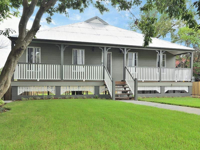 14 Brisbane Road, East Ipswich QLD 4305