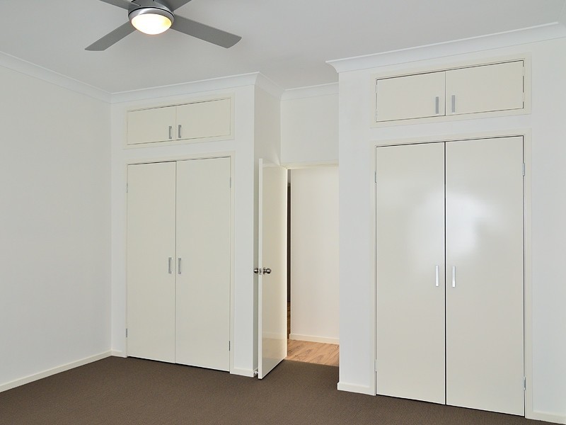14 Brisbane Road, East Ipswich QLD 4305