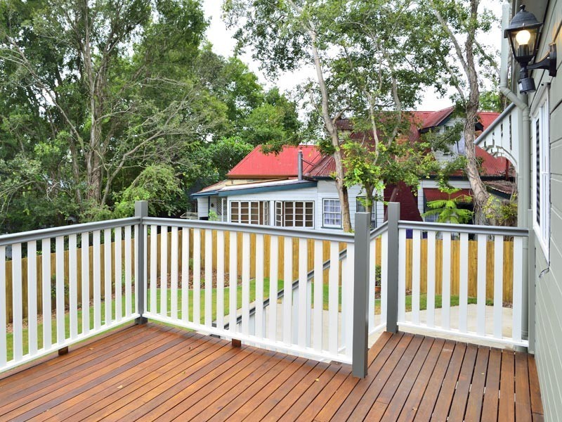 14 Brisbane Road, East Ipswich QLD 4305