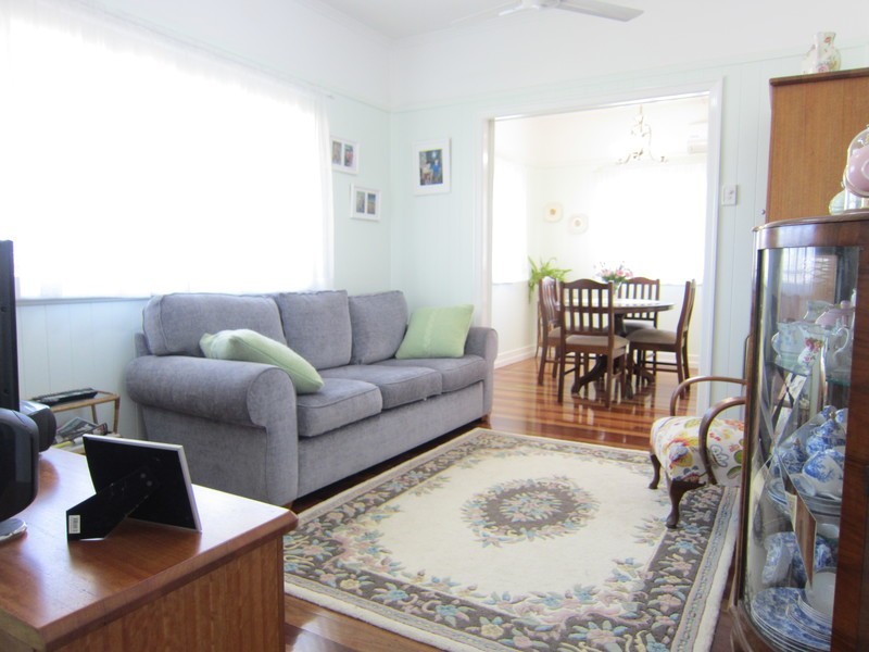 134 Whitehill Road, Eastern Heights QLD 4305