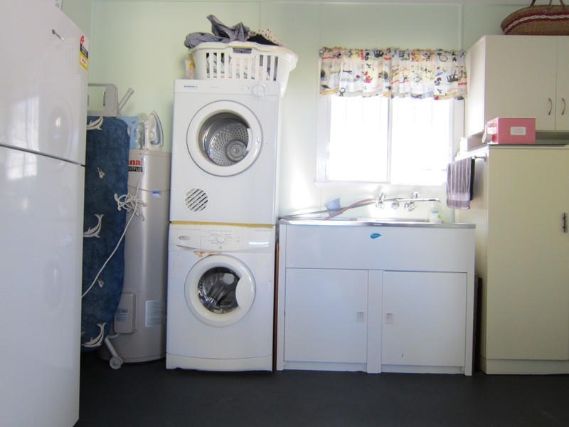 134 Whitehill Road, Eastern Heights QLD 4305