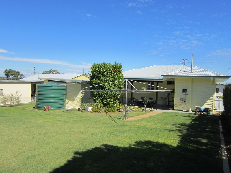 134 Whitehill Road, Eastern Heights QLD 4305