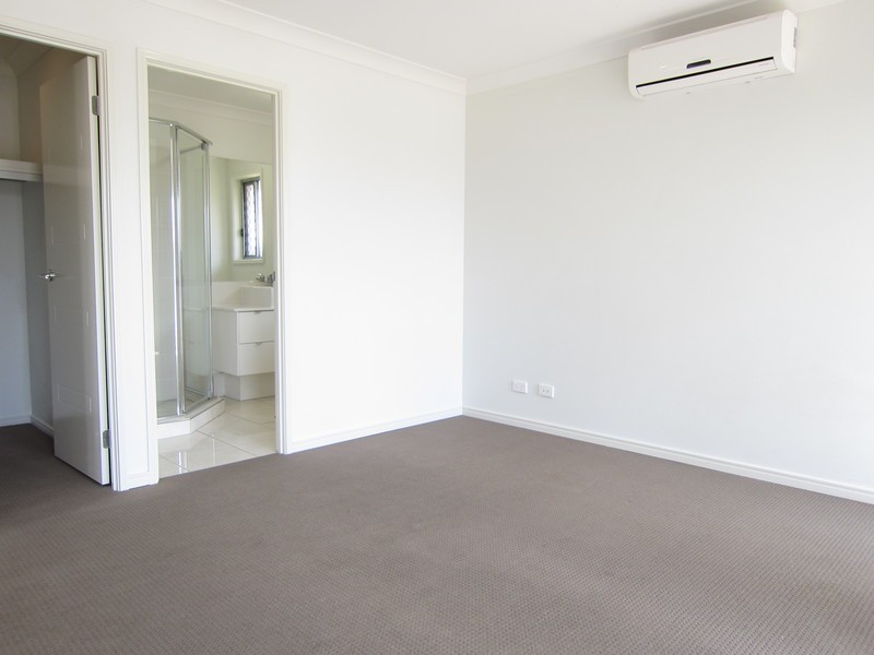 68 Sarah Drive, Yamanto QLD 4305