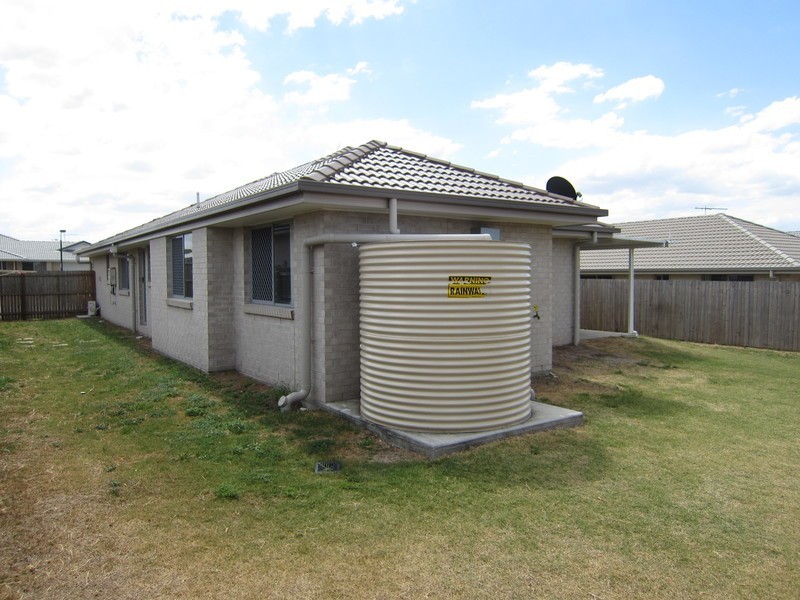 68 Sarah Drive, Yamanto QLD 4305