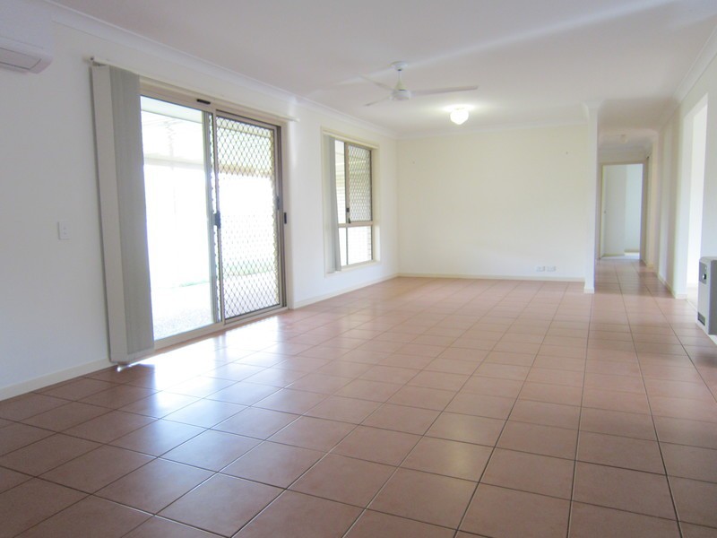 47 Jacana Crescent, Flinders View QLD 4305