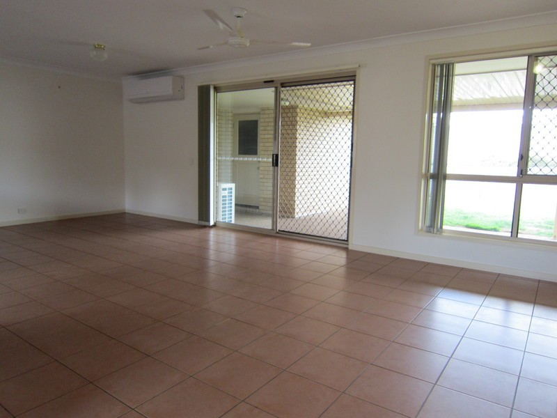 47 Jacana Crescent, Flinders View QLD 4305