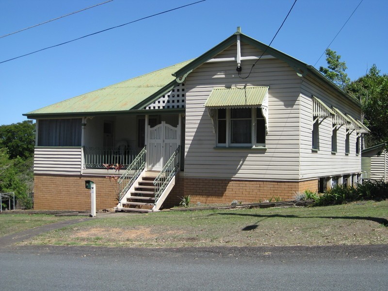 19 Fitzgibbon Street, North Ipswich QLD 4305