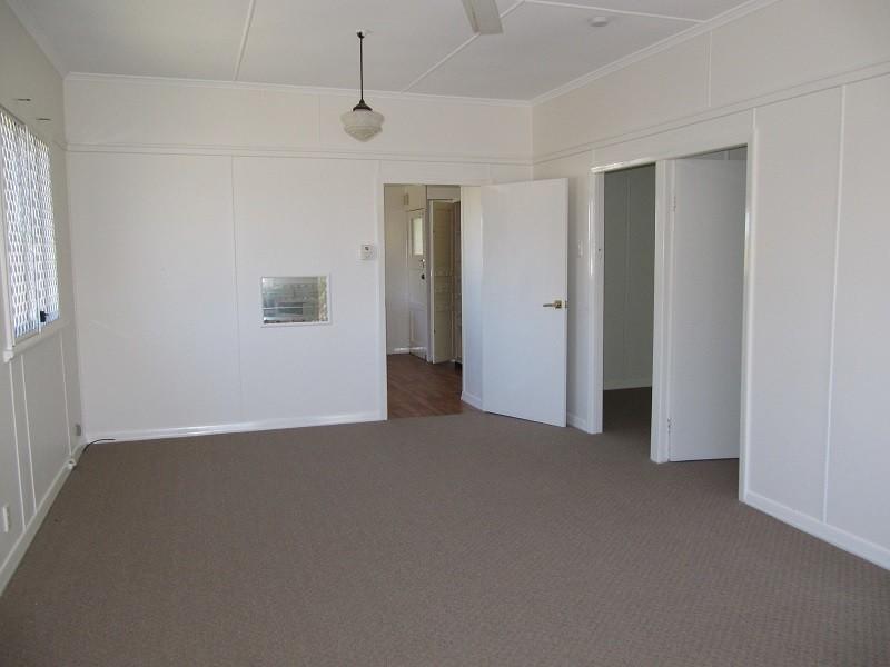 5 Churchill Street, Churchill QLD 4305