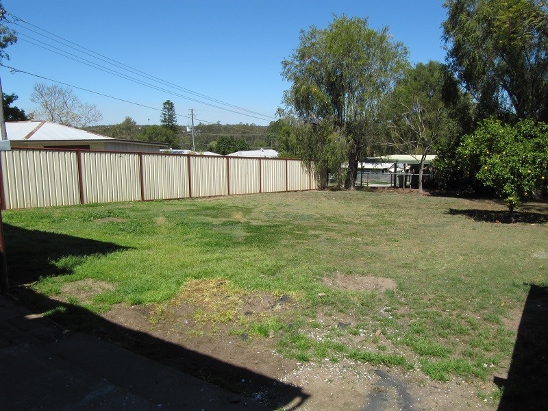 5 Churchill Street, Churchill QLD 4305