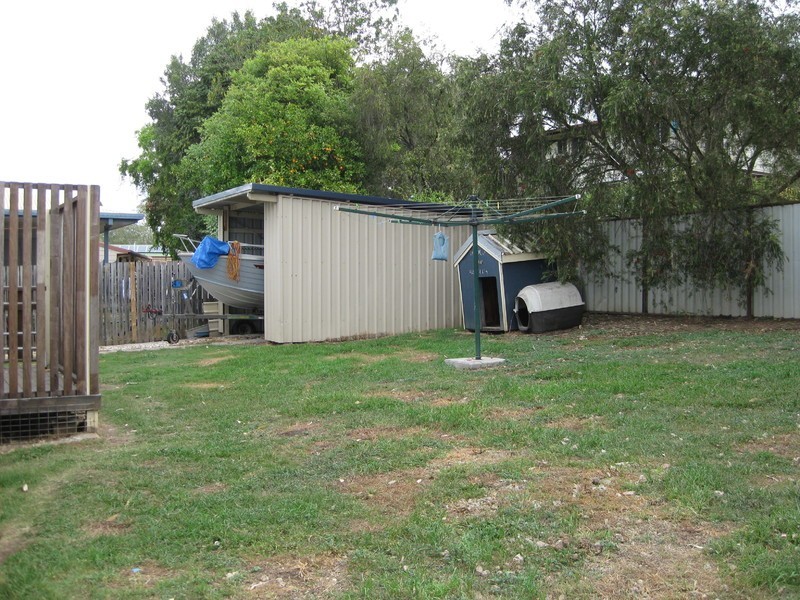 21 Sealy Street, Silkstone QLD 4304