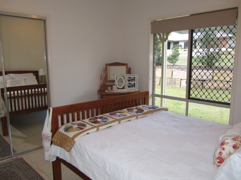 42 Cabernet Crescent, Pine Mountain QLD 4306