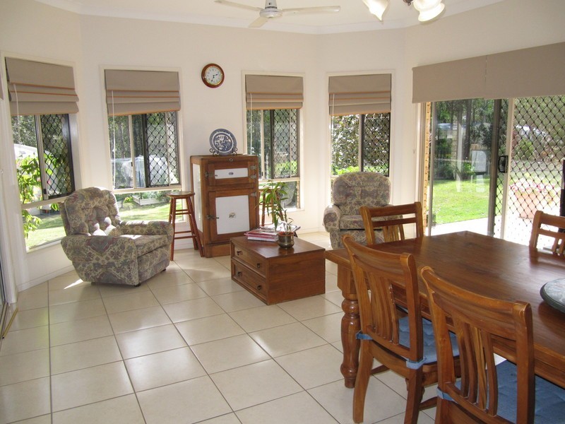 42 Cabernet Crescent, Pine Mountain QLD 4306