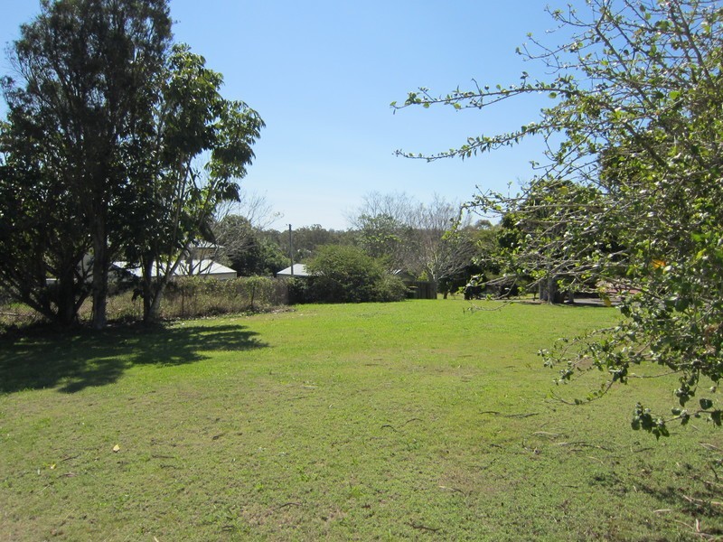 32 Thomas Street, Blackstone QLD 4304
