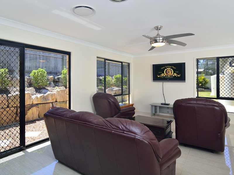 18 Lucinda Close, Chuwar QLD 4306