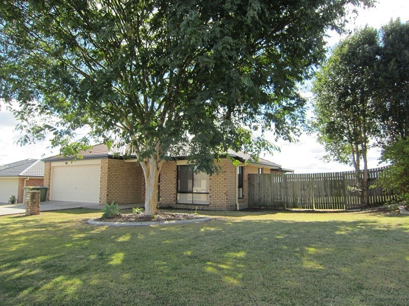 12 Hilldean Drive, Raceview QLD 4305