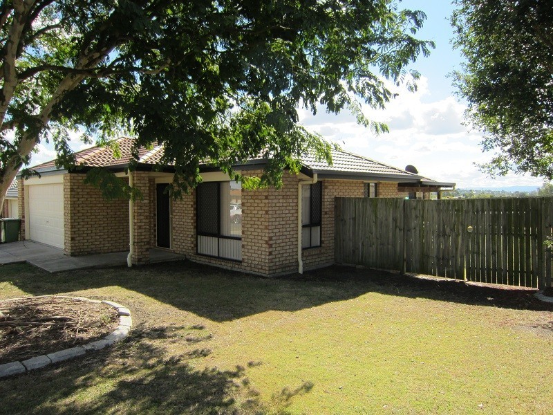 12 Hilldean Drive, Raceview QLD 4305