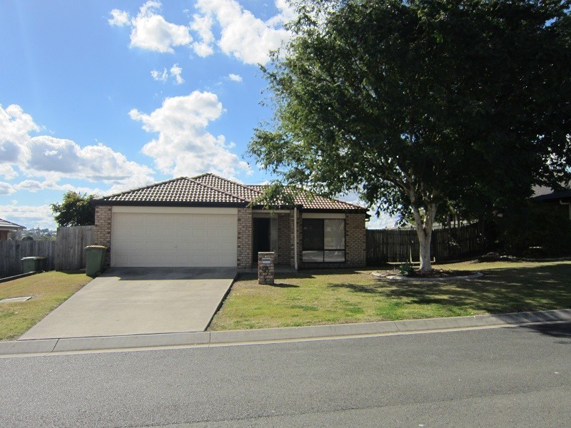12 Hilldean Drive, Raceview QLD 4305