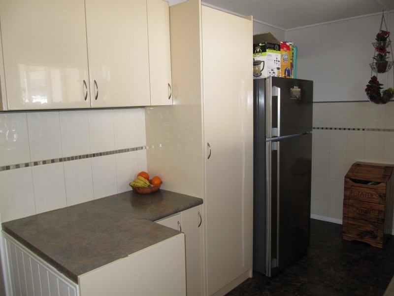 14 Heather Street, Silkstone QLD 4304