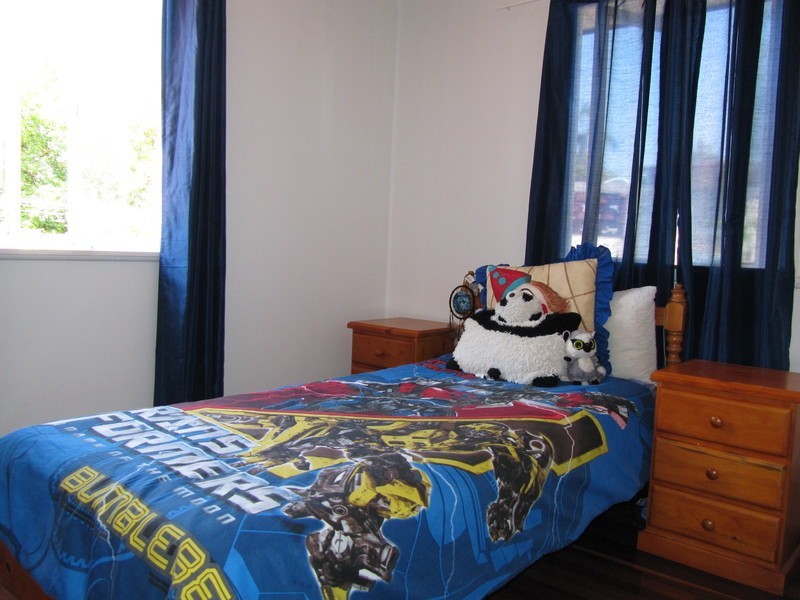 14 Heather Street, Silkstone QLD 4304