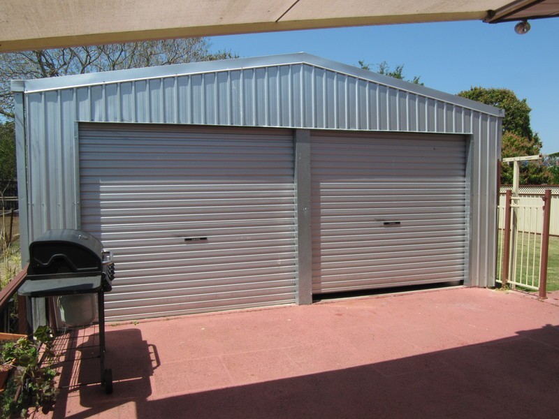 14 Heather Street, Silkstone QLD 4304