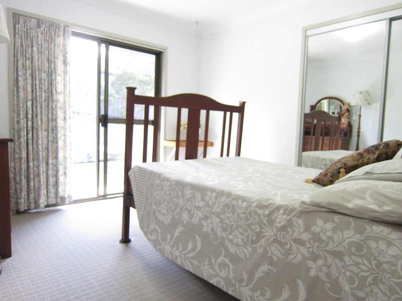 68 College Road, Karana Downs QLD 4306