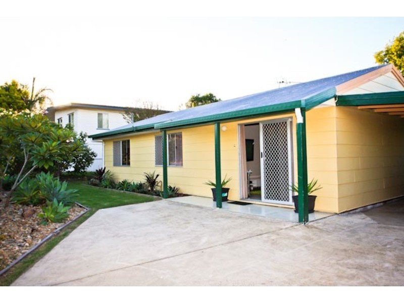 24 Phyllis Street, Eastern Heights QLD 4305
