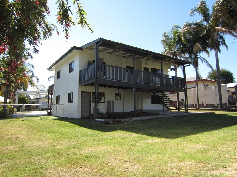 5 Orchard Street, Eastern Heights QLD 4305