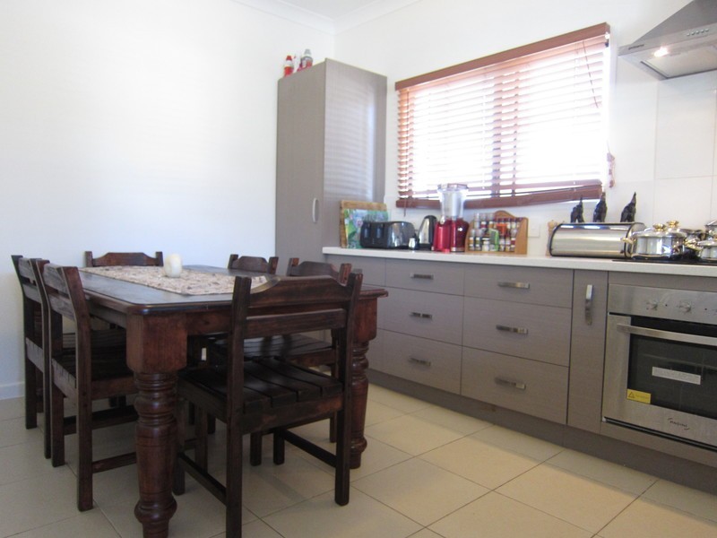 5 Orchard Street, Eastern Heights QLD 4305