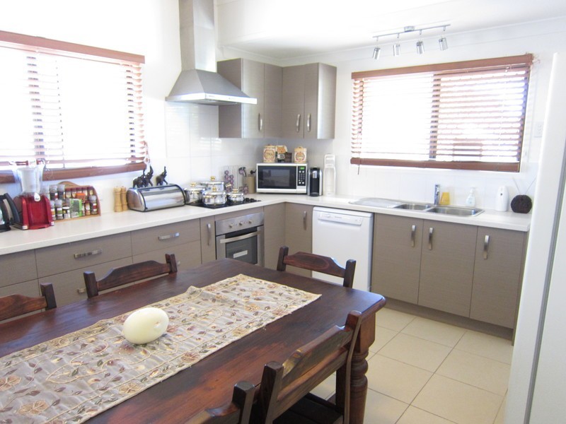 5 Orchard Street, Eastern Heights QLD 4305