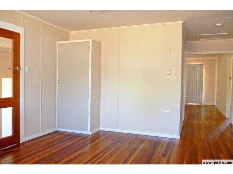 9 Bremer Parade, Basin Pocket QLD 4305