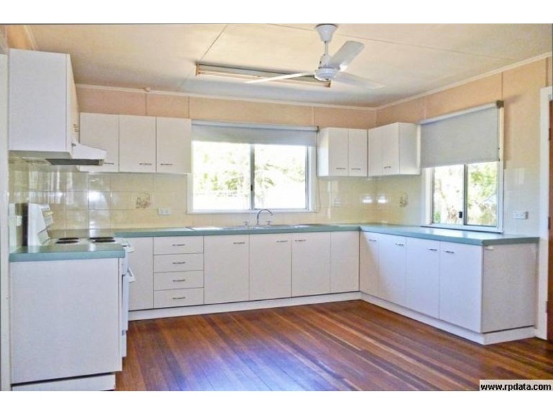 9 Bremer Parade, Basin Pocket QLD 4305