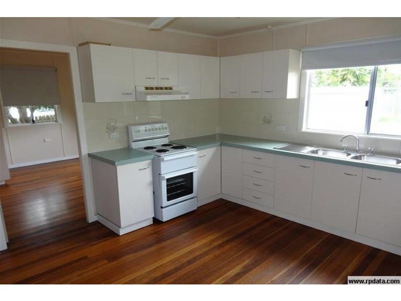 9 Bremer Parade, Basin Pocket QLD 4305
