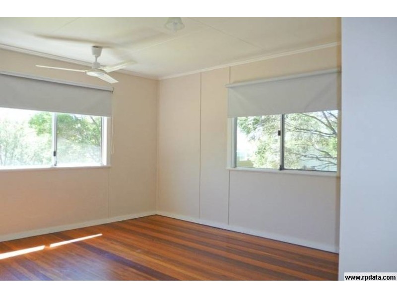 9 Bremer Parade, Basin Pocket QLD 4305