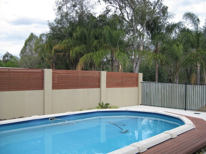 112 Equestrian Drive, Yamanto QLD 4305