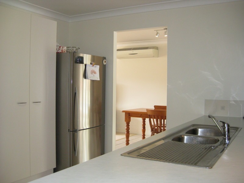 112 Equestrian Drive, Yamanto QLD 4305