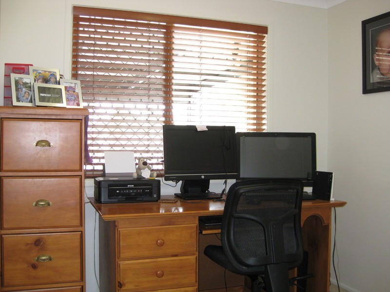 112 Equestrian Drive, Yamanto QLD 4305