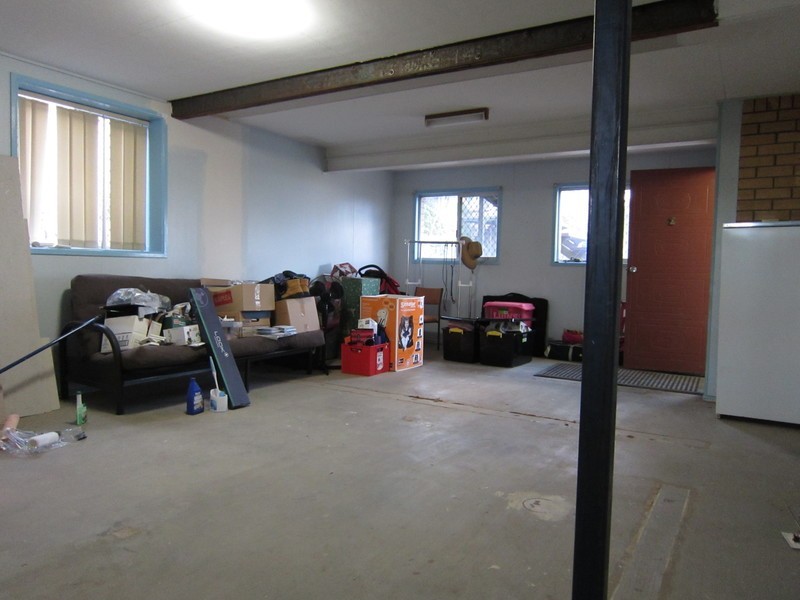 25 Burgess Street, Raceview QLD 4305