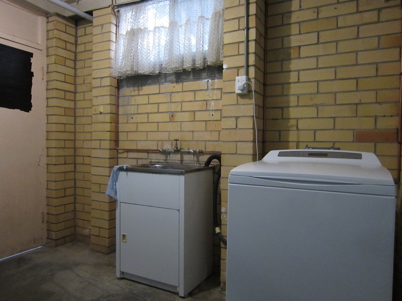 25 Burgess Street, Raceview QLD 4305