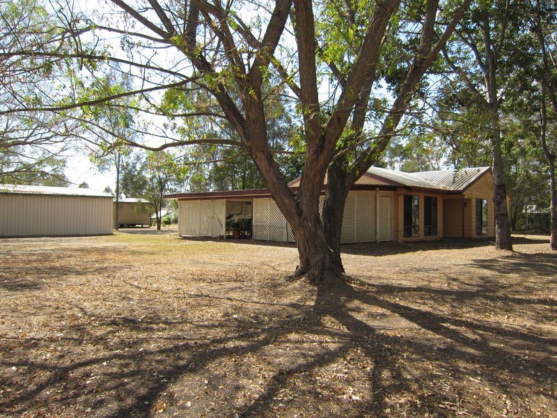 44 Adelong Avenue, Thagoona QLD 4306