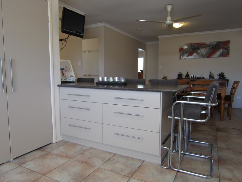 44 Adelong Avenue, Thagoona QLD 4306