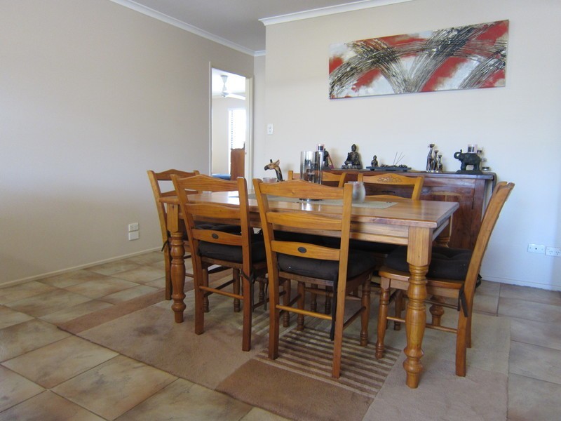 44 Adelong Avenue, Thagoona QLD 4306