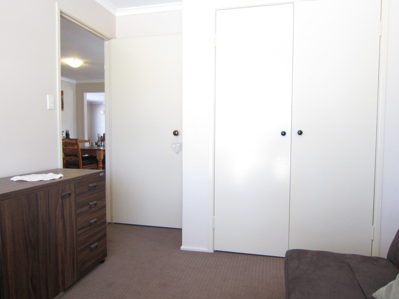 44 Adelong Avenue, Thagoona QLD 4306
