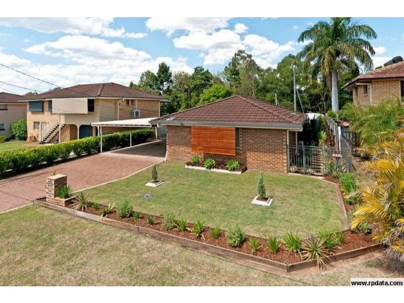 8 Deidre Ann Street, Raceview QLD 4305