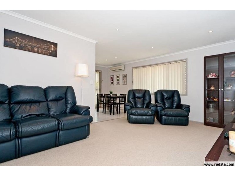 8 Deidre Ann Street, Raceview QLD 4305