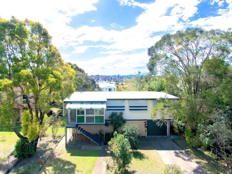 12 Mary Street, Flinders View QLD 4305
