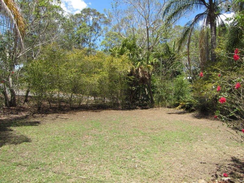 8 Carl Lane, North Ipswich QLD 4305