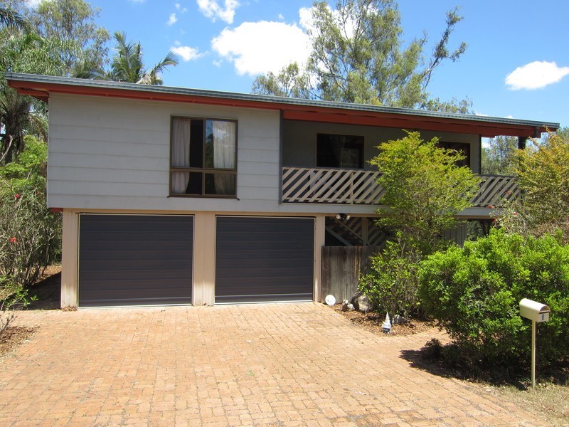 8 Carl Lane, North Ipswich QLD 4305