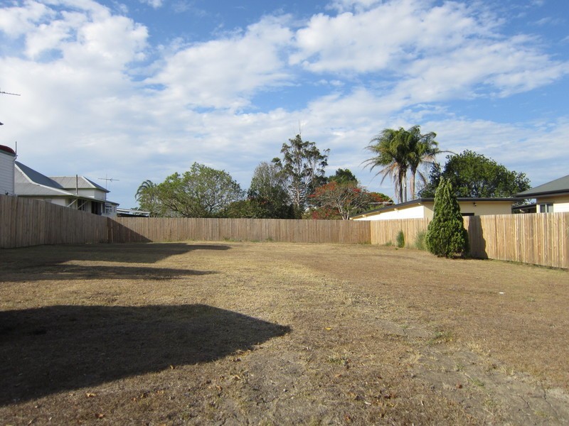 2A Hume Street, Woodend QLD 4305