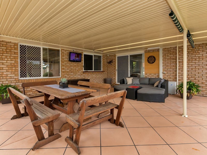 4 Le Prix Court, Yamanto QLD 4305