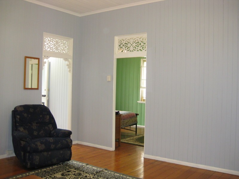 30 Park Street, Ipswich QLD 4305